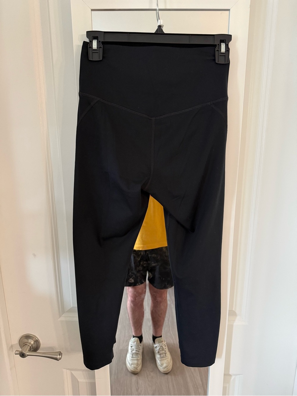 Girlfriend Collective Compressive High Rise 7/8 Leggings Black Size Small - Picture 4 of 5